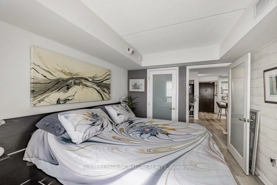 30, Via Rosedale, Sandringham-Wellington, Brampton