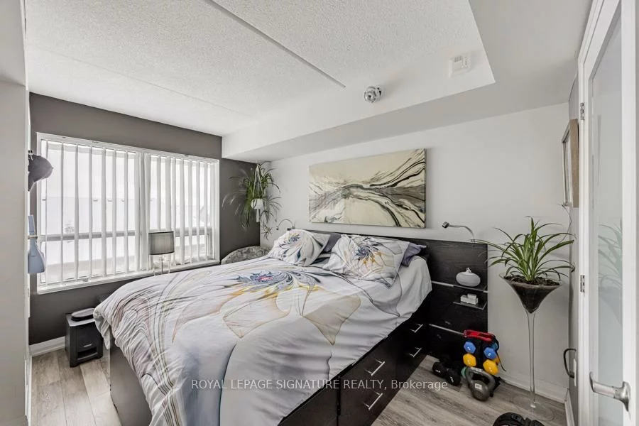 30, Via Rosedale, Sandringham-Wellington, Brampton