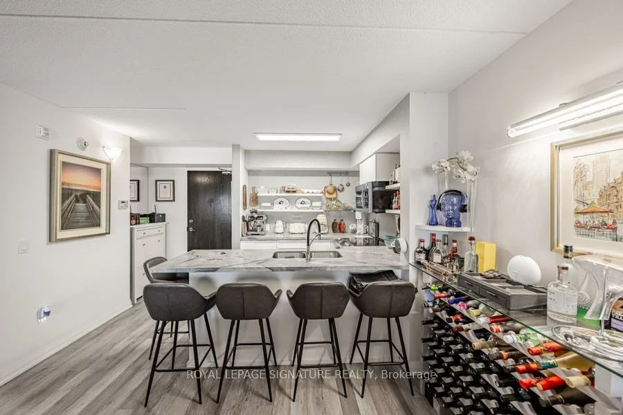 30, Via Rosedale, Sandringham-Wellington, Brampton