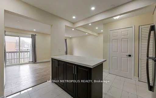 86, Carleton, Bramalea West Industrial, Brampton