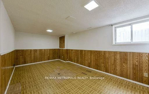 86, Carleton, Bramalea West Industrial, Brampton