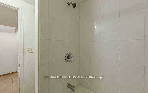 86, Carleton, Bramalea West Industrial, Brampton