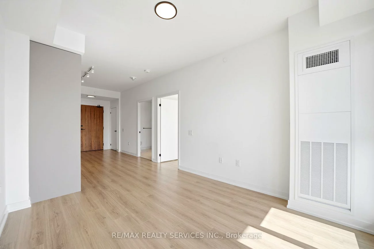 10, Lagerfeld, Northwest Brampton, Brampton