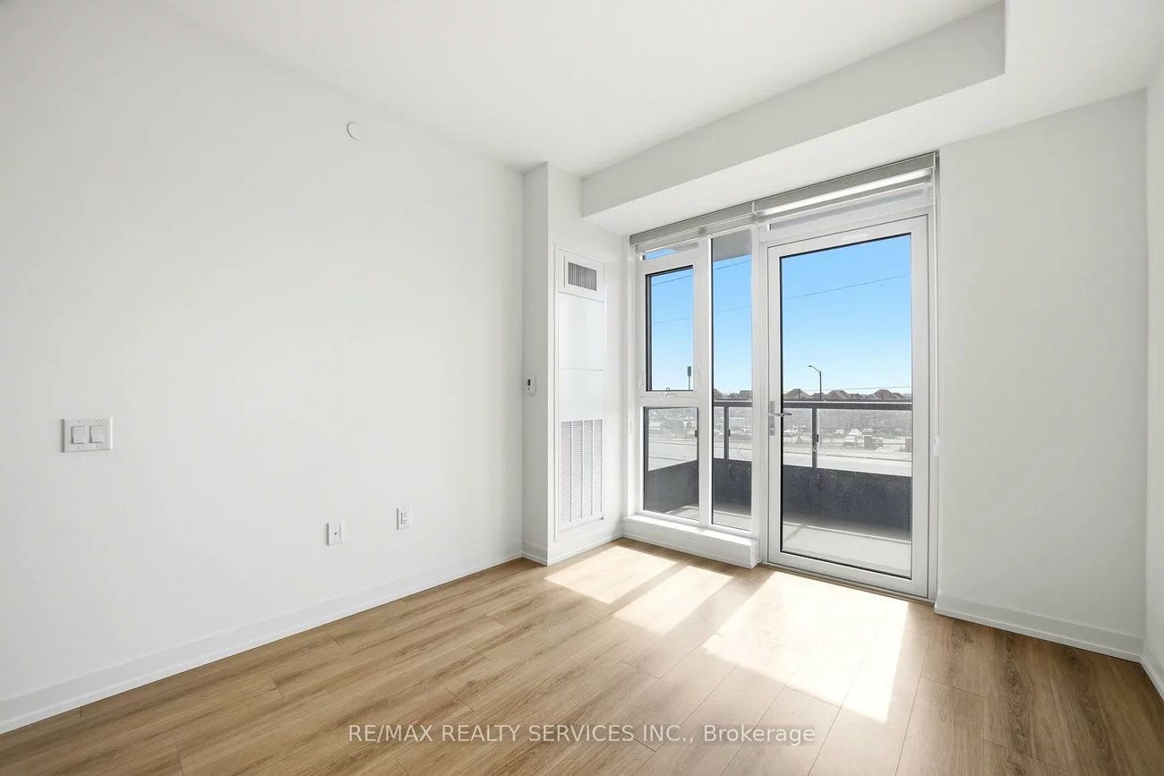 10, Lagerfeld, Northwest Brampton, Brampton