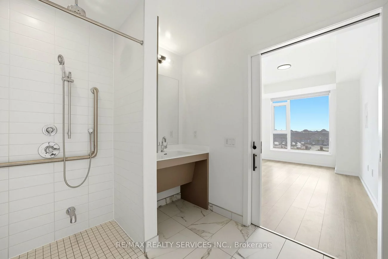 10, Lagerfeld, Northwest Brampton, Brampton