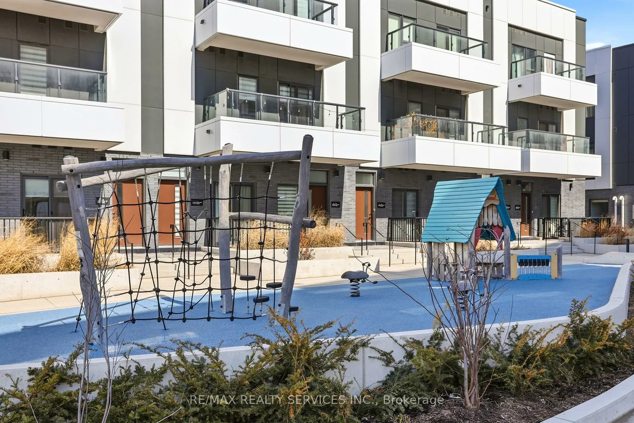 10, Lagerfeld, Northwest Brampton, Brampton