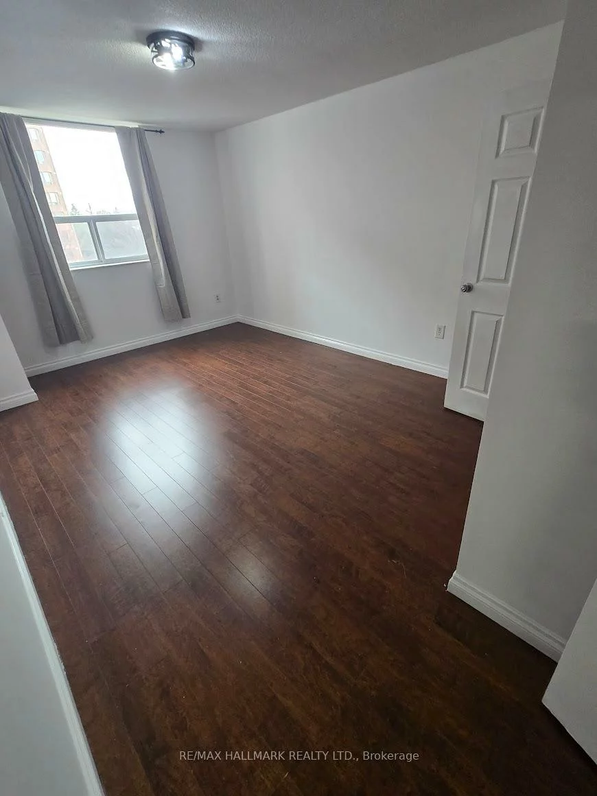 3, Lisa, Queen Street Corridor, Brampton