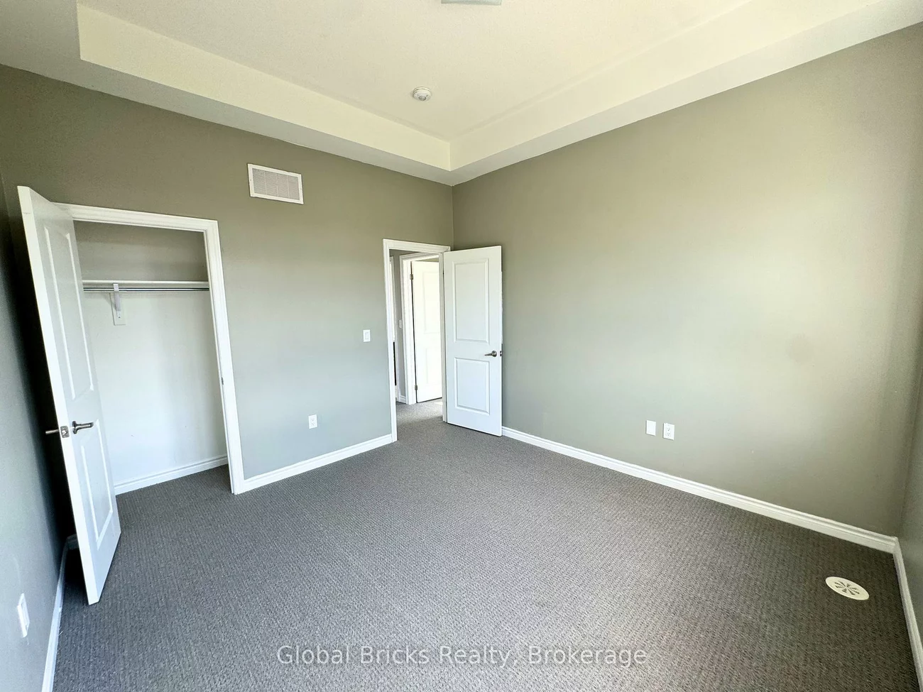 10, Halliford Pl, Bram East, Brampton