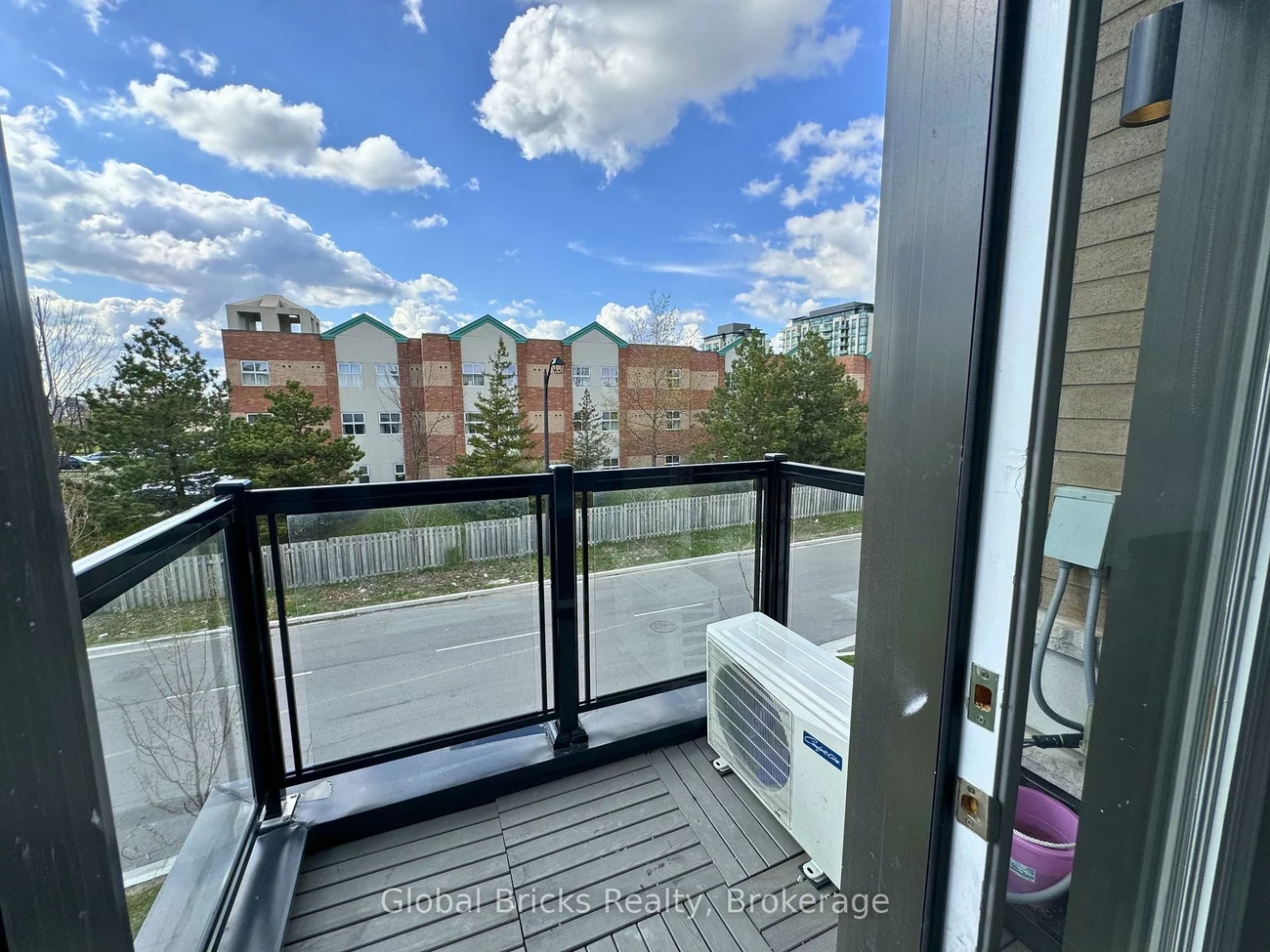 10, Halliford Pl, Bram East, Brampton