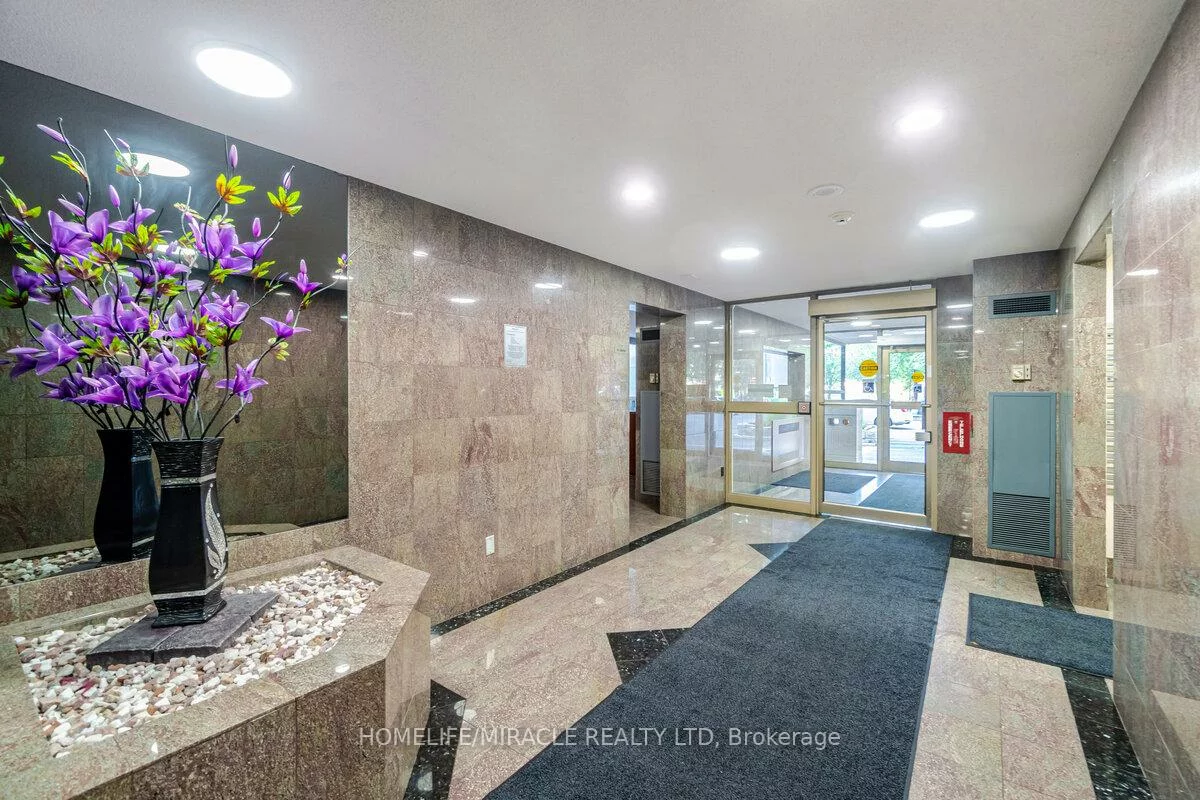 30, Malta, Fletcher's Creek South, Brampton