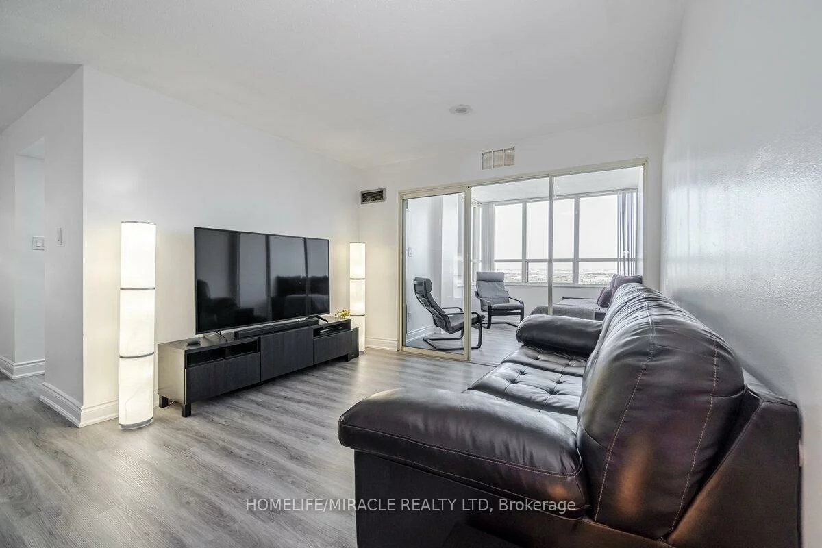 30, Malta, Fletcher's Creek South, Brampton