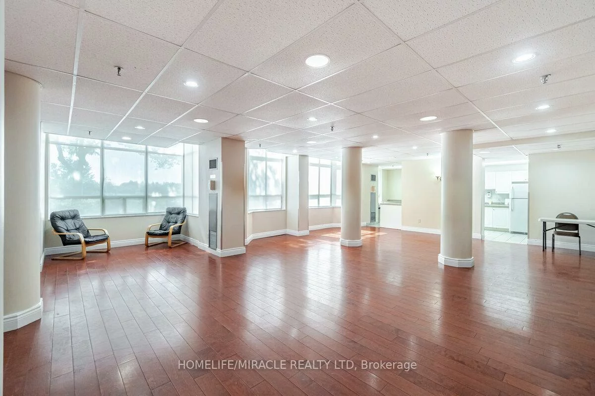 30, Malta, Fletcher's Creek South, Brampton