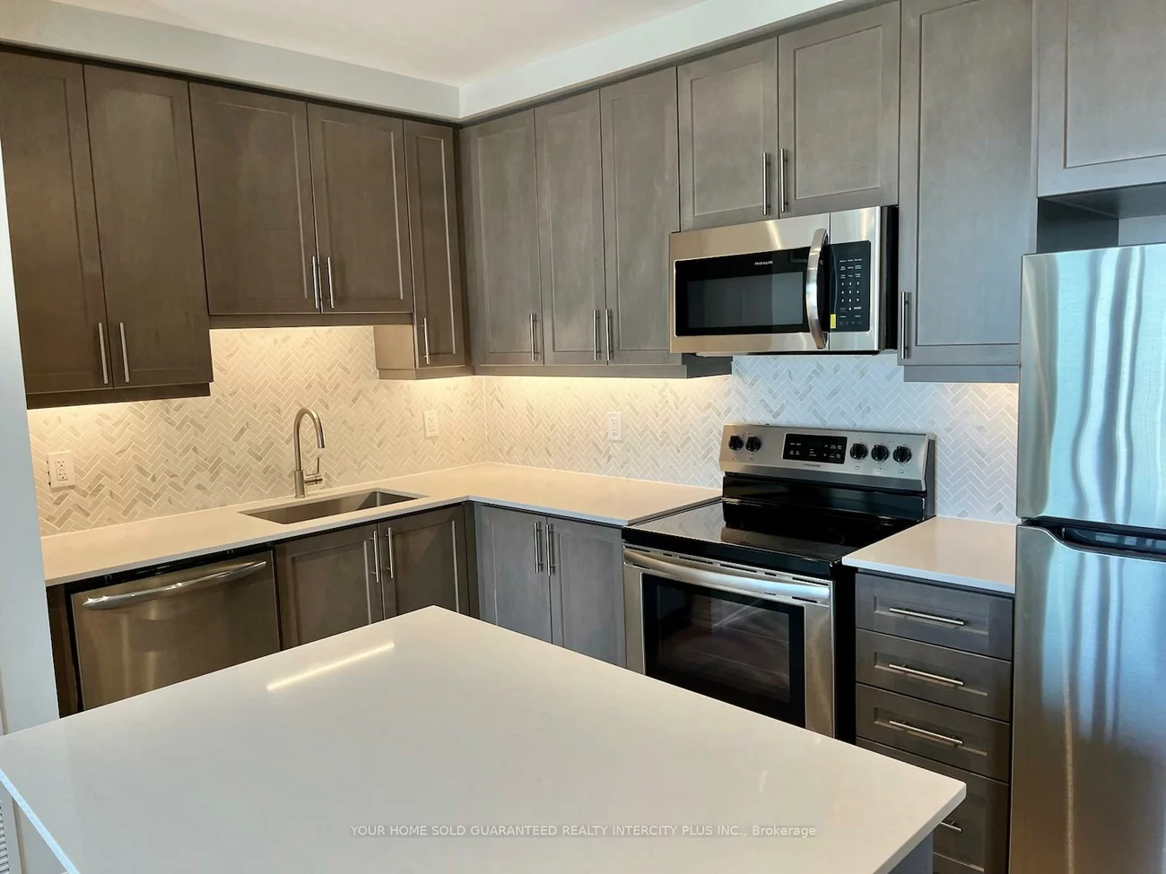 15, Lynch, Queen Street Corridor, Brampton