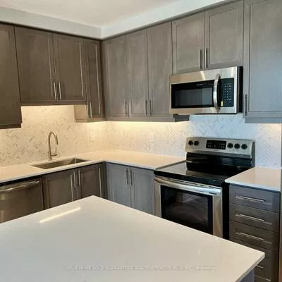 15, Lynch, Queen Street Corridor, Brampton