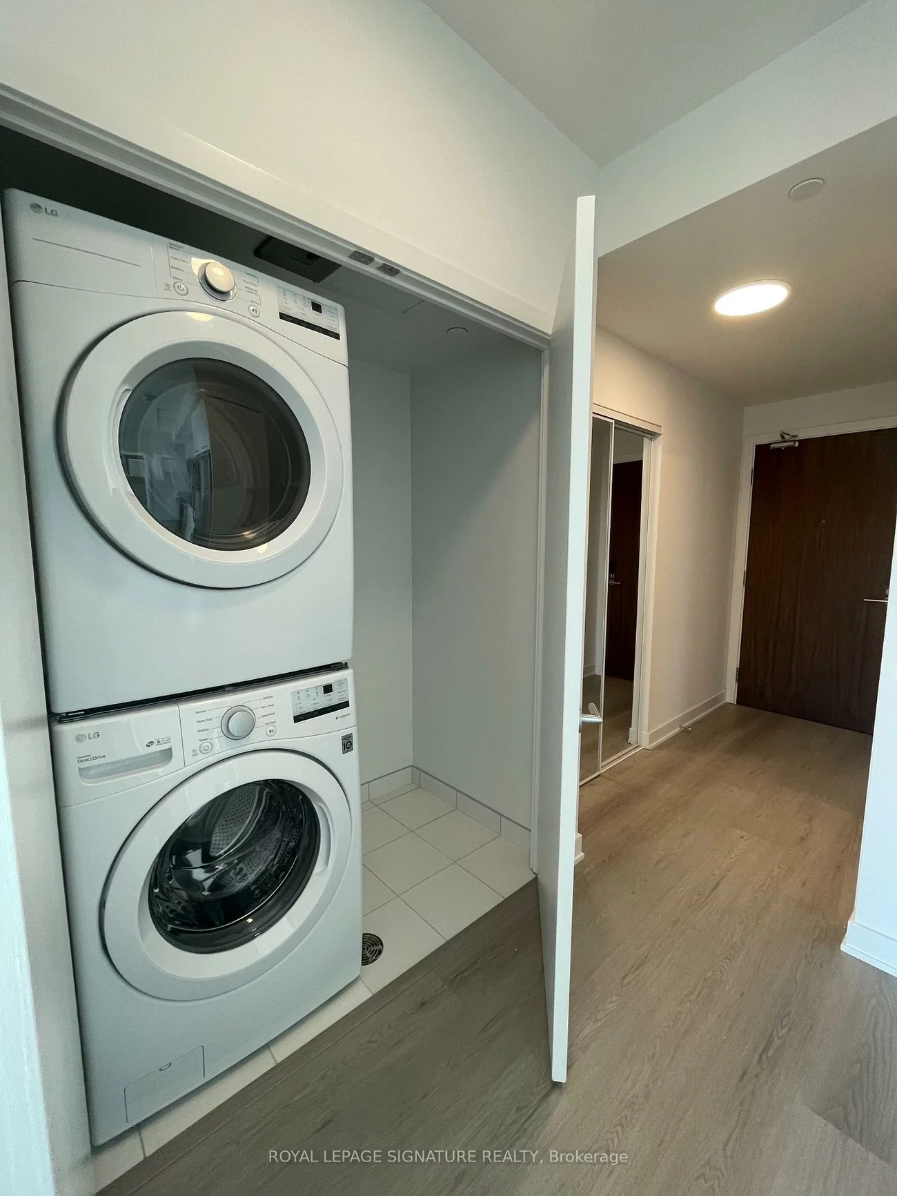 40, Lagerfeld, Northwest Brampton, Brampton