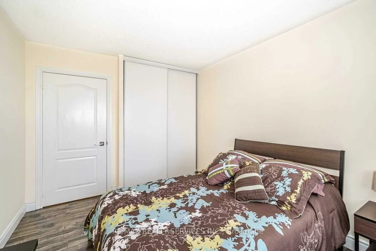 10, Dayspring, Goreway Drive Corridor, Brampton