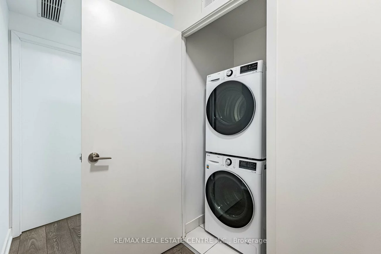 225, Malta, Fletcher's Creek South, Brampton