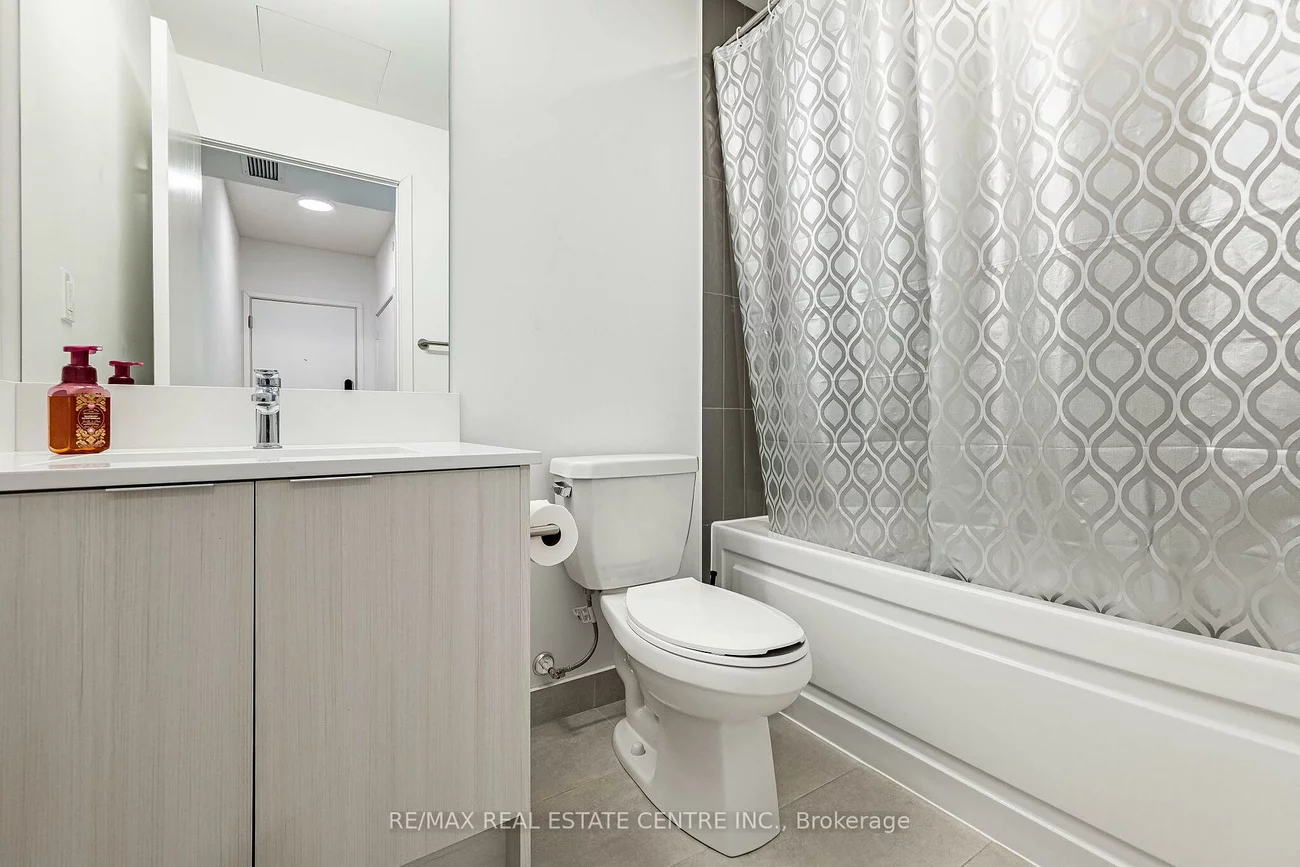 225, Malta, Fletcher's Creek South, Brampton