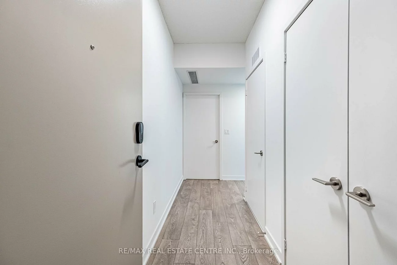 225, Malta, Fletcher's Creek South, Brampton