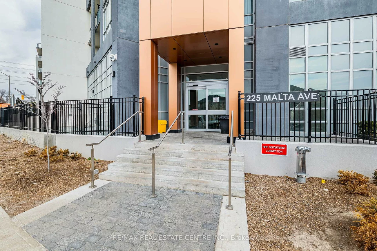 225, Malta, Fletcher's Creek South, Brampton