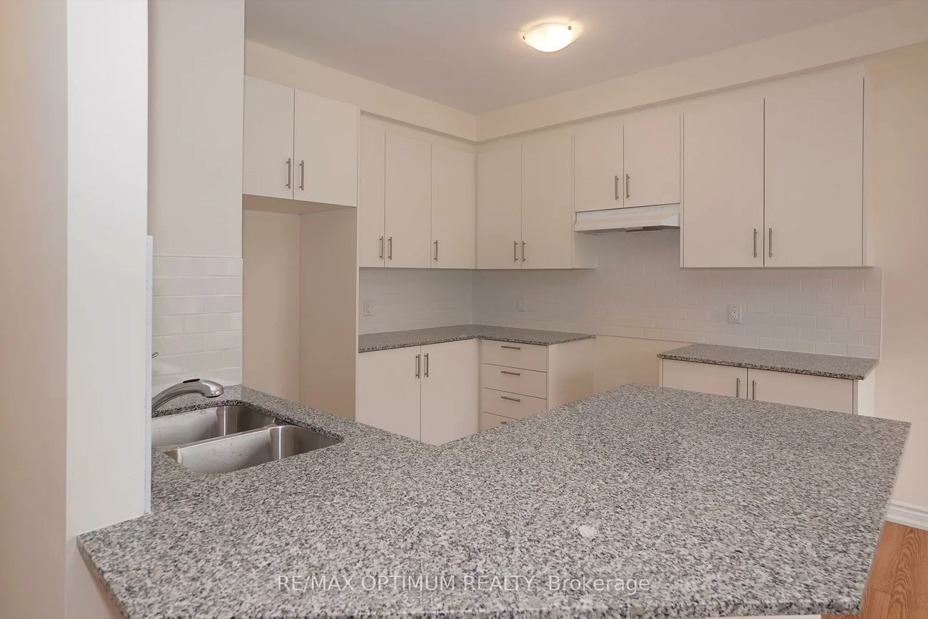 20, Knotsberry, Bram West, Brampton