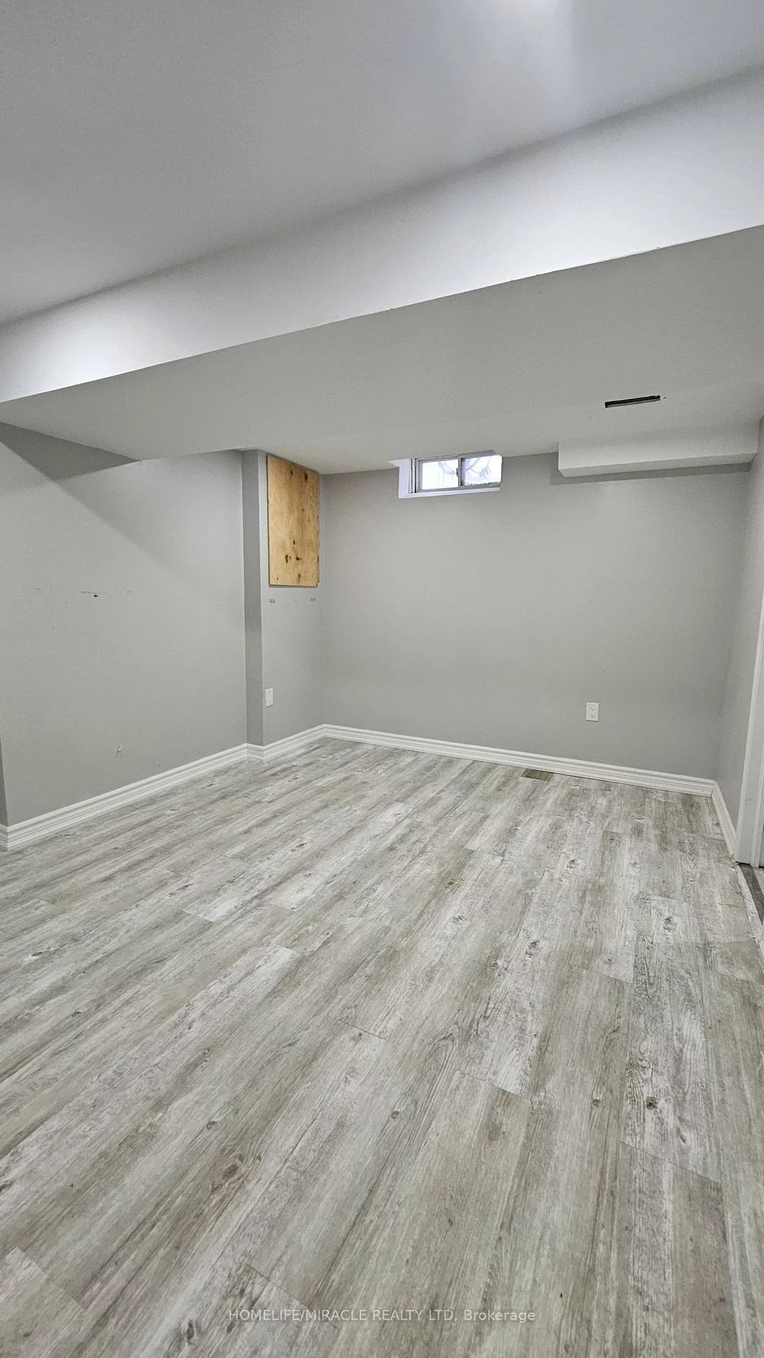 24-24, Guildford, Central Park, Brampton
