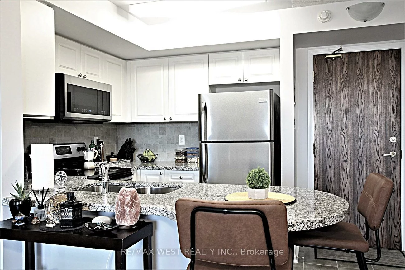 65, Via Rosedale, Sandringham-Wellington, Brampton