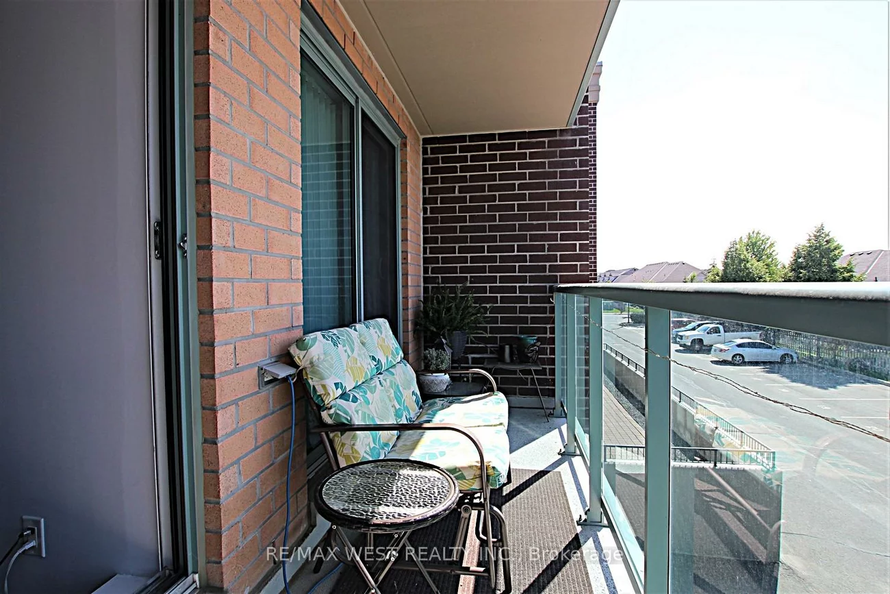 65, Via Rosedale, Sandringham-Wellington, Brampton