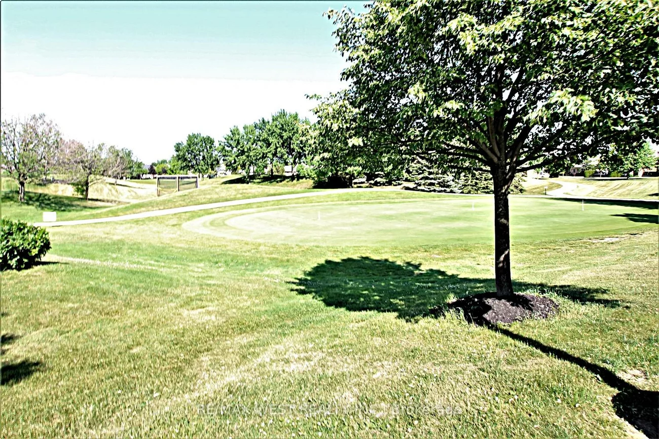 65, Via Rosedale, Sandringham-Wellington, Brampton