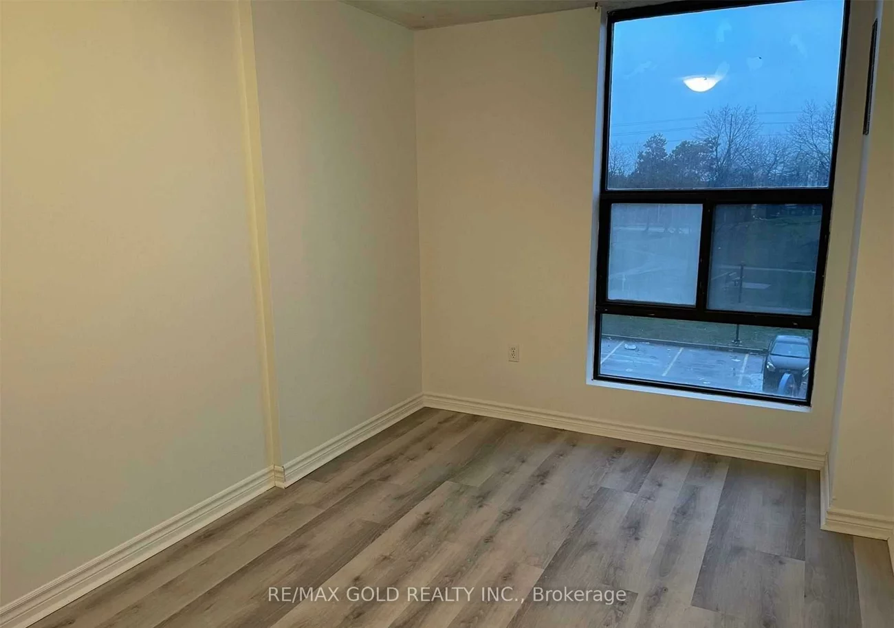 4, King Cross, Queen Street Corridor, Brampton