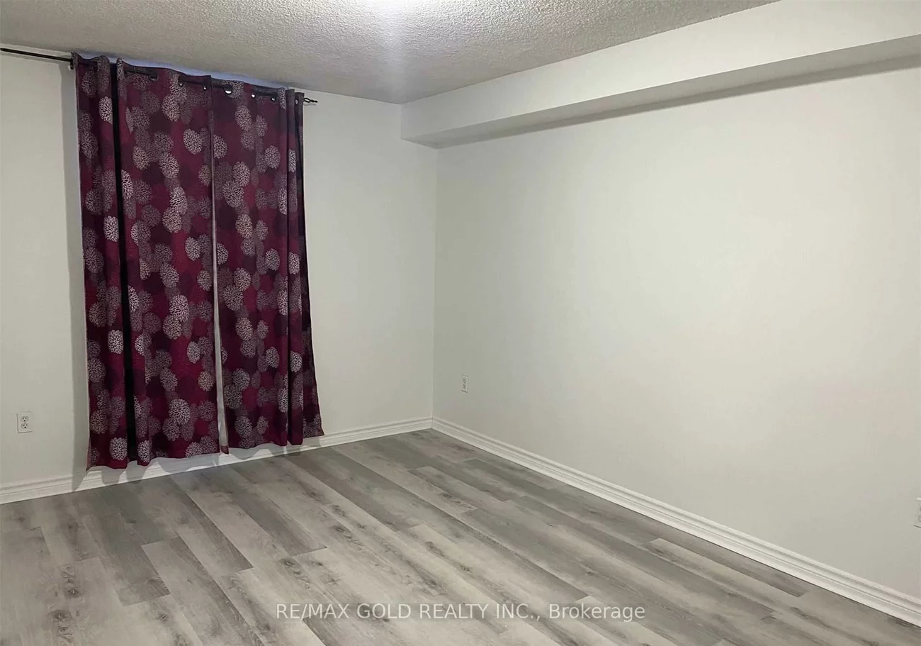 4, King Cross, Queen Street Corridor, Brampton