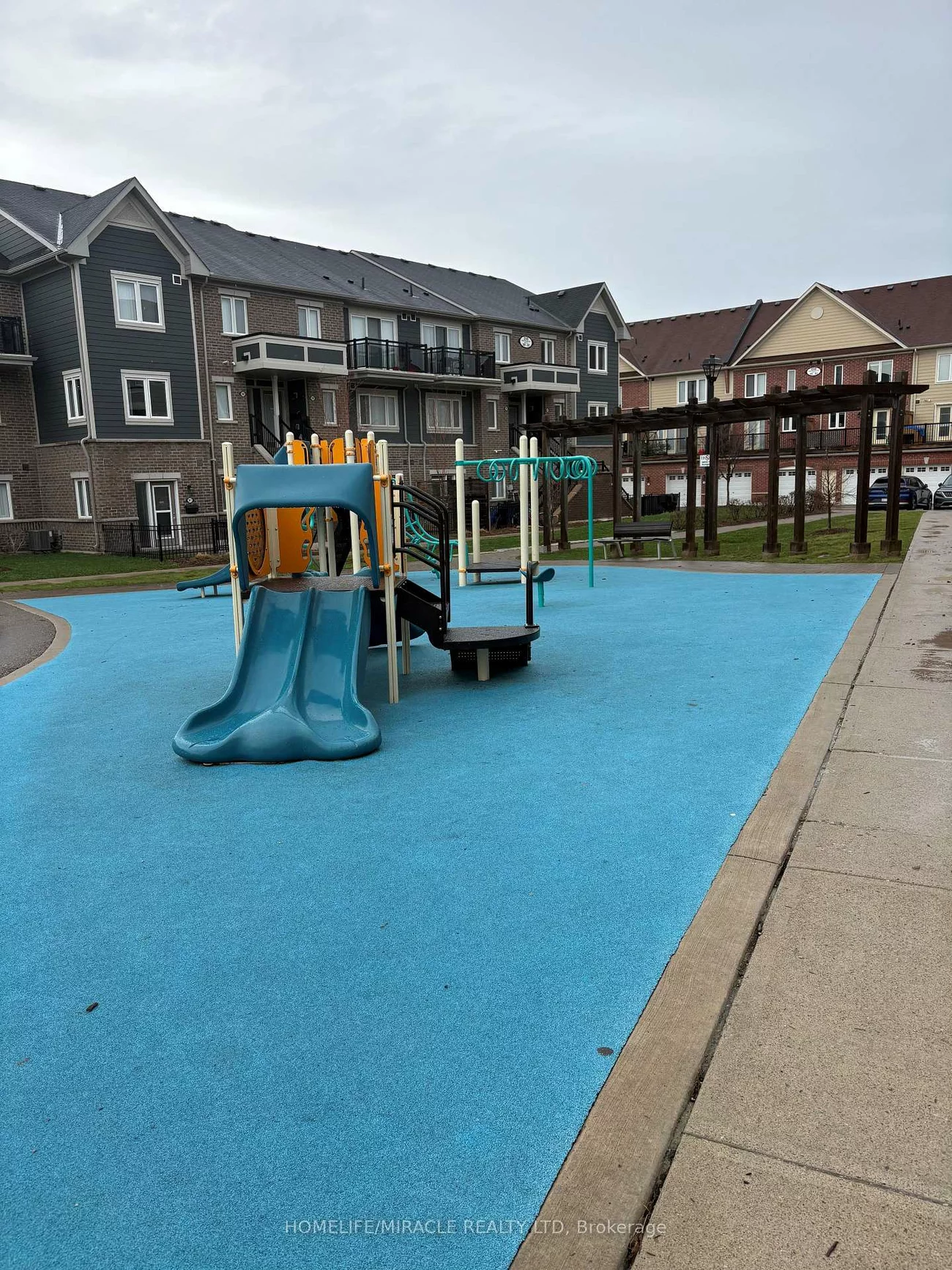 250, Sunny Meadow, Sandringham-Wellington, Brampton