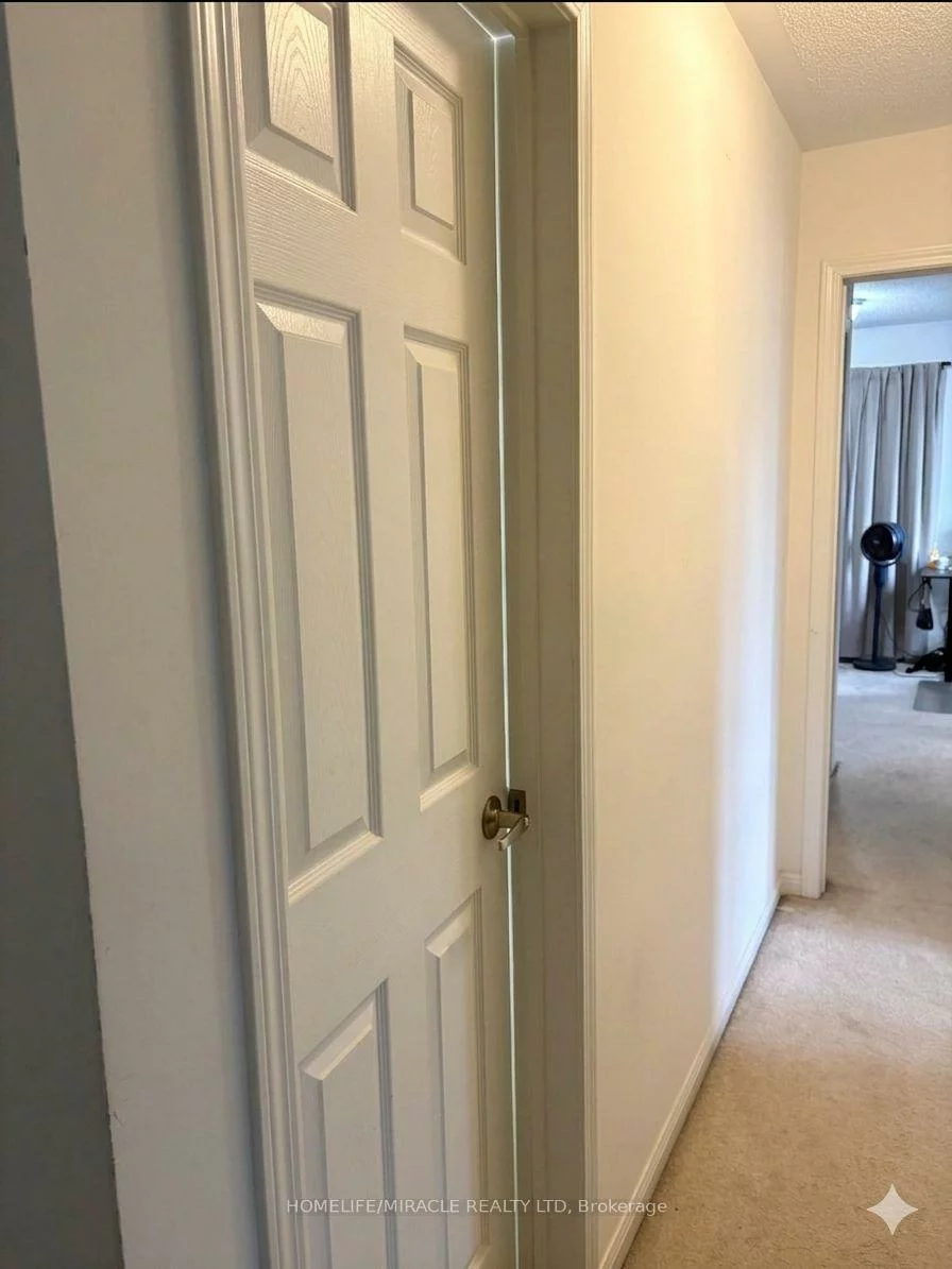 250, Sunny Meadow, Sandringham-Wellington, Brampton