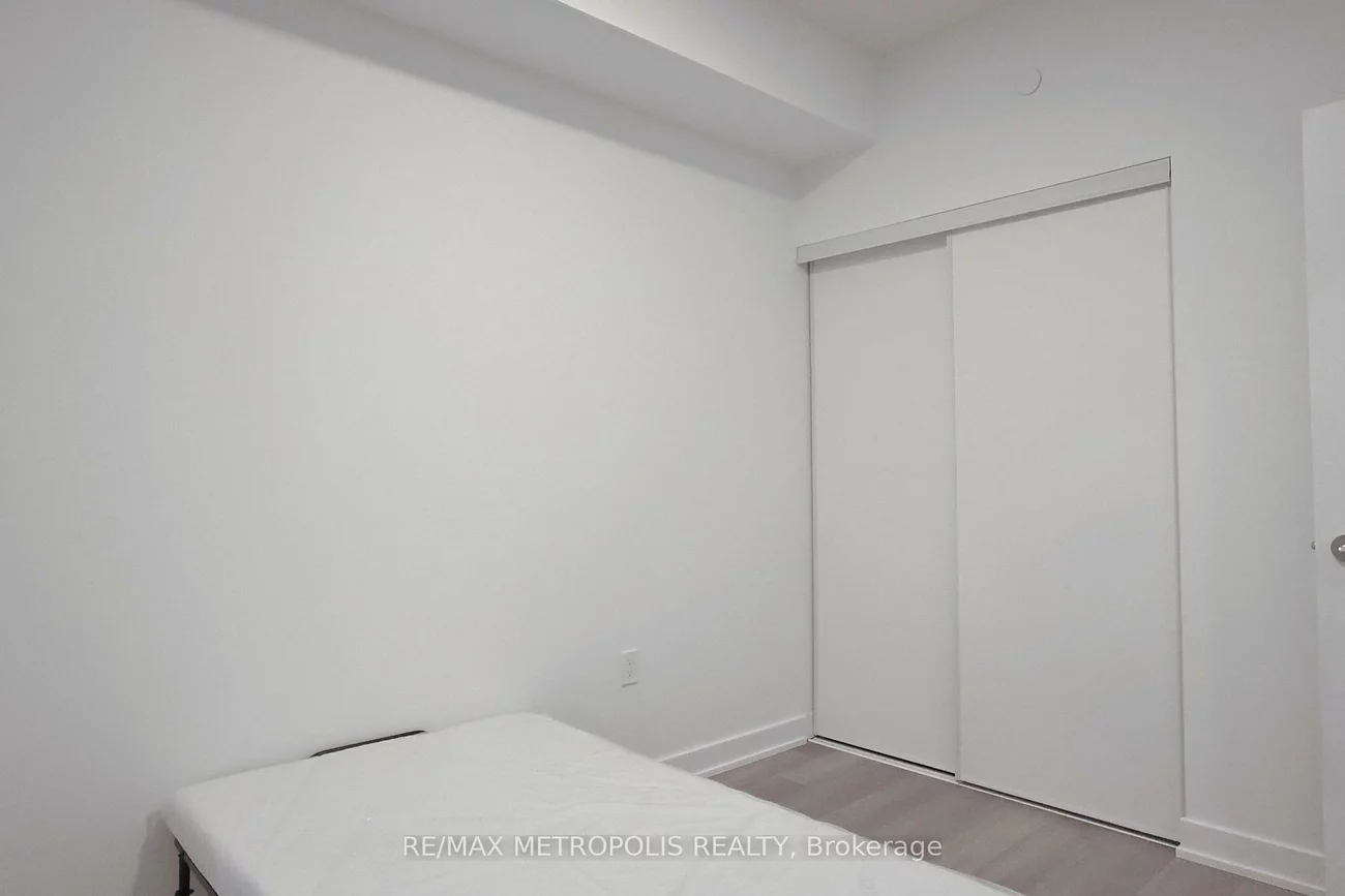 15, Skyridge, Bram East, Brampton