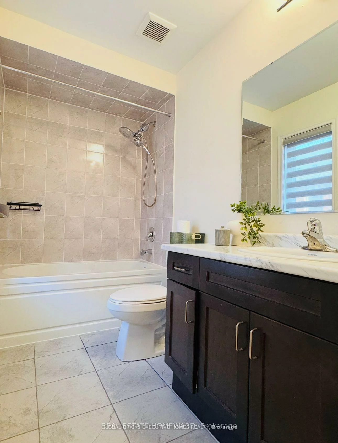 220, Lagerfeld, Northwest Brampton, Brampton