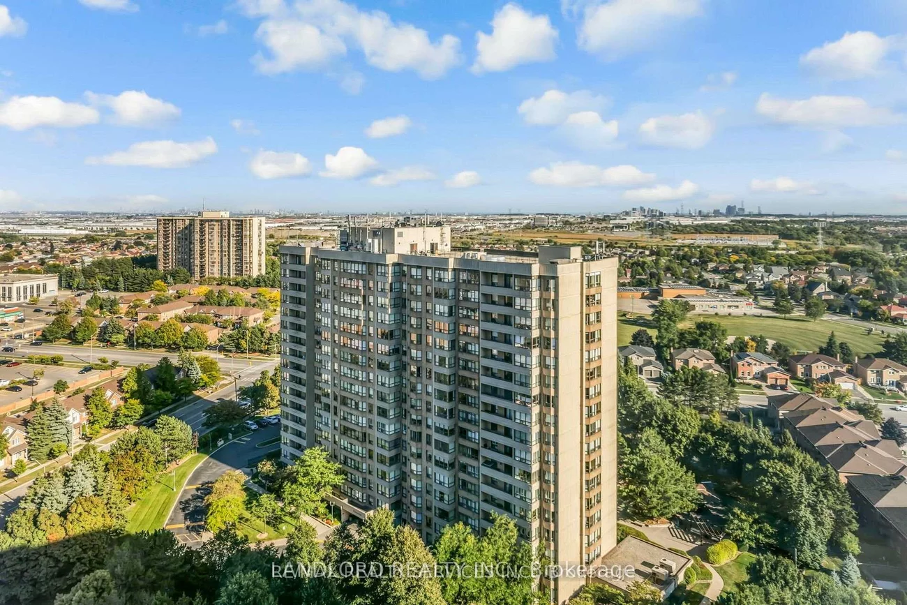 30, Malta, Fletcher's Creek South, Brampton