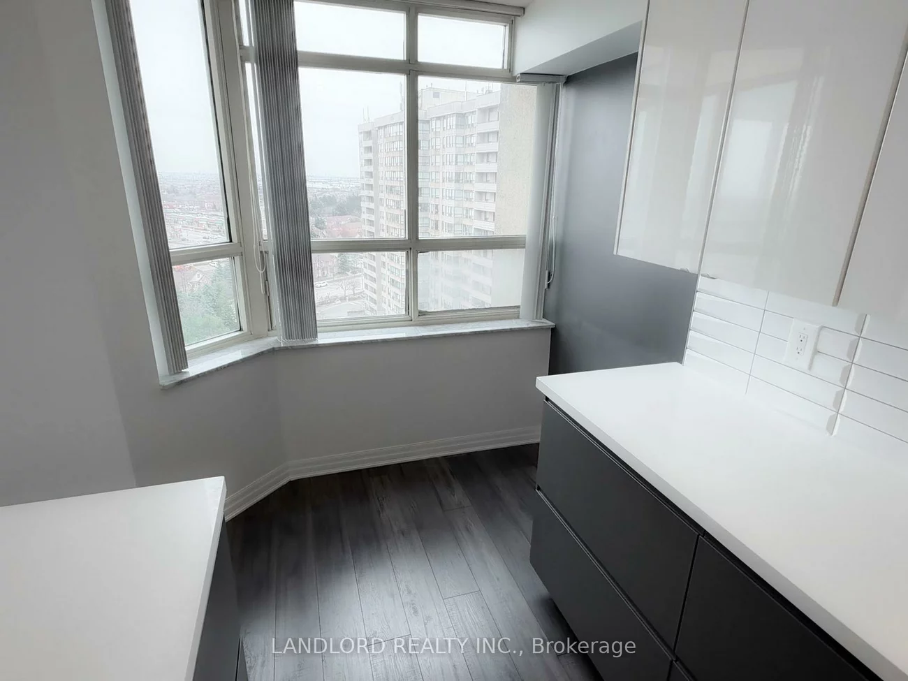 30, Malta, Fletcher's Creek South, Brampton