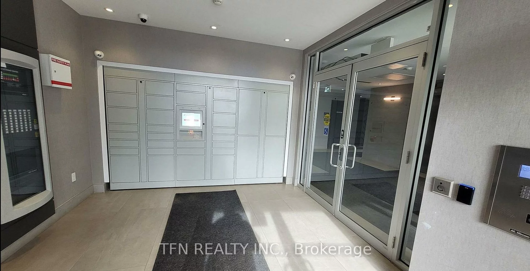 200, Lagerfeld, Northwest Brampton, Brampton