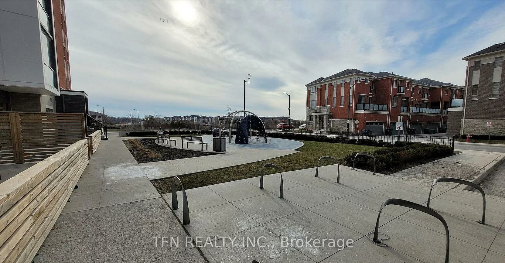 200, Lagerfeld, Northwest Brampton, Brampton