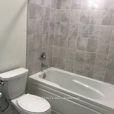 200, Lagerfeld, Northwest Brampton, Brampton