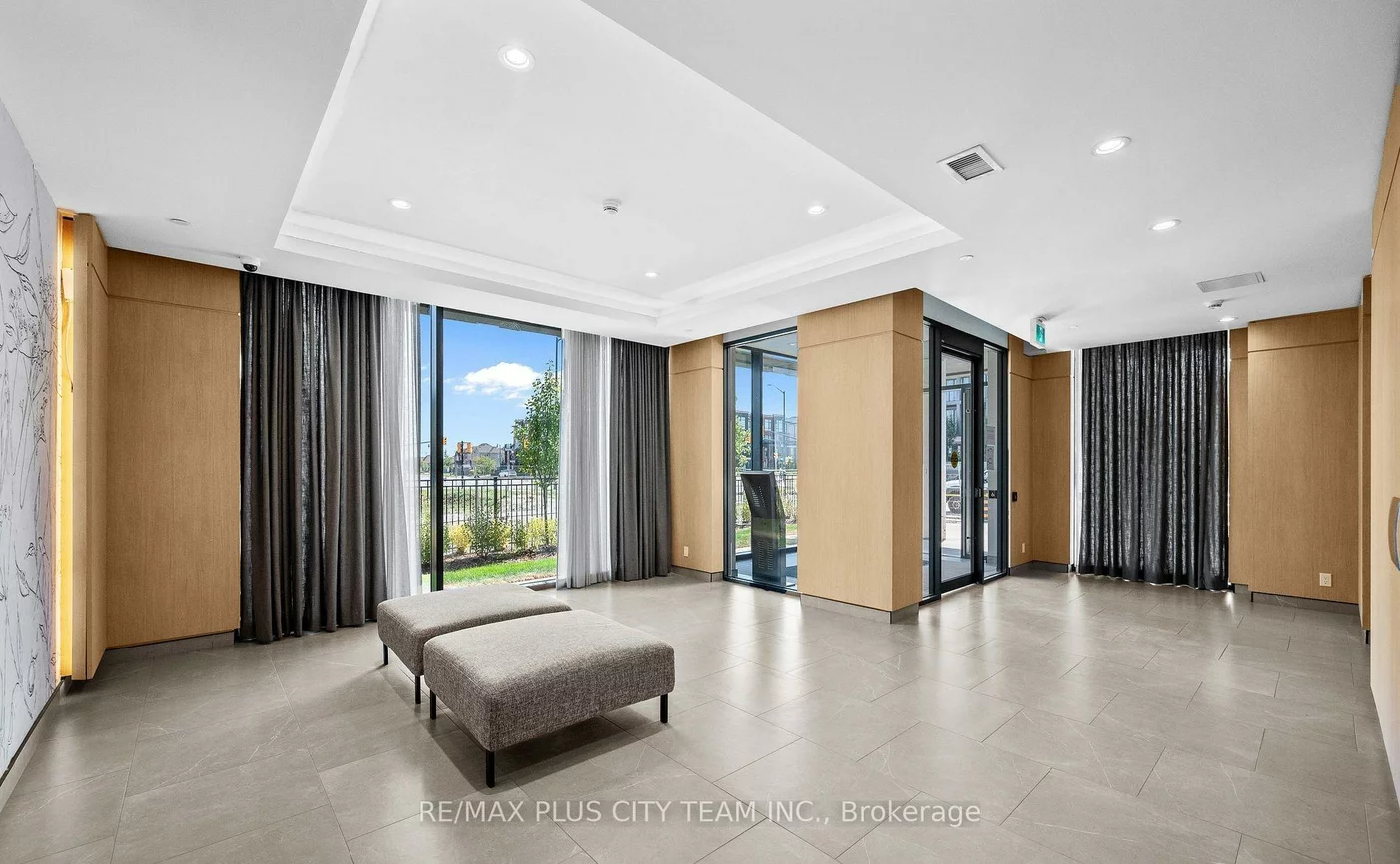 215, Veterans, Northwest Brampton, Brampton