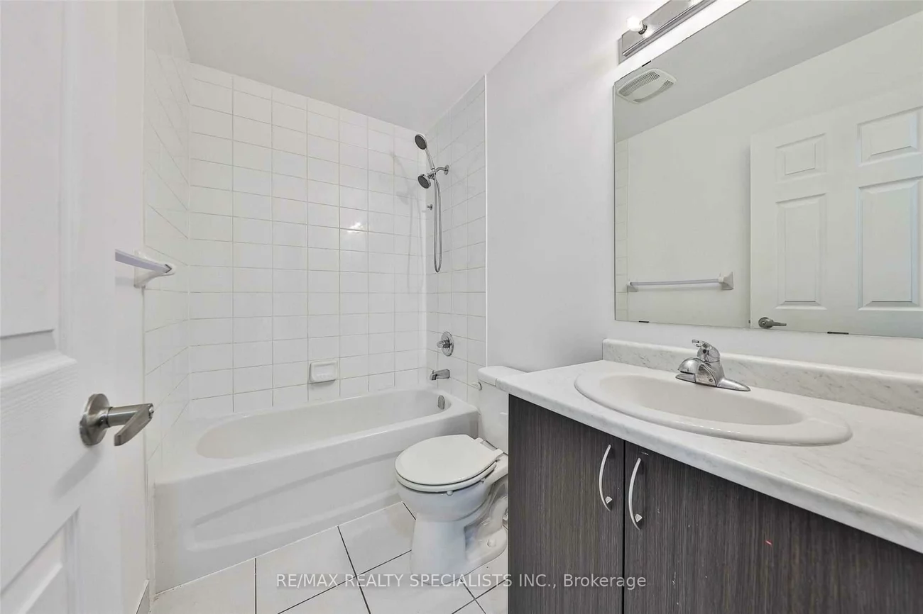 50, Sky Harbour, Brampton West, Brampton