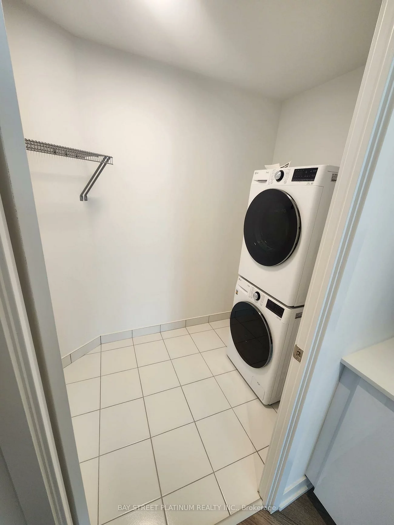 225, Malta, Fletcher's Creek South, Brampton