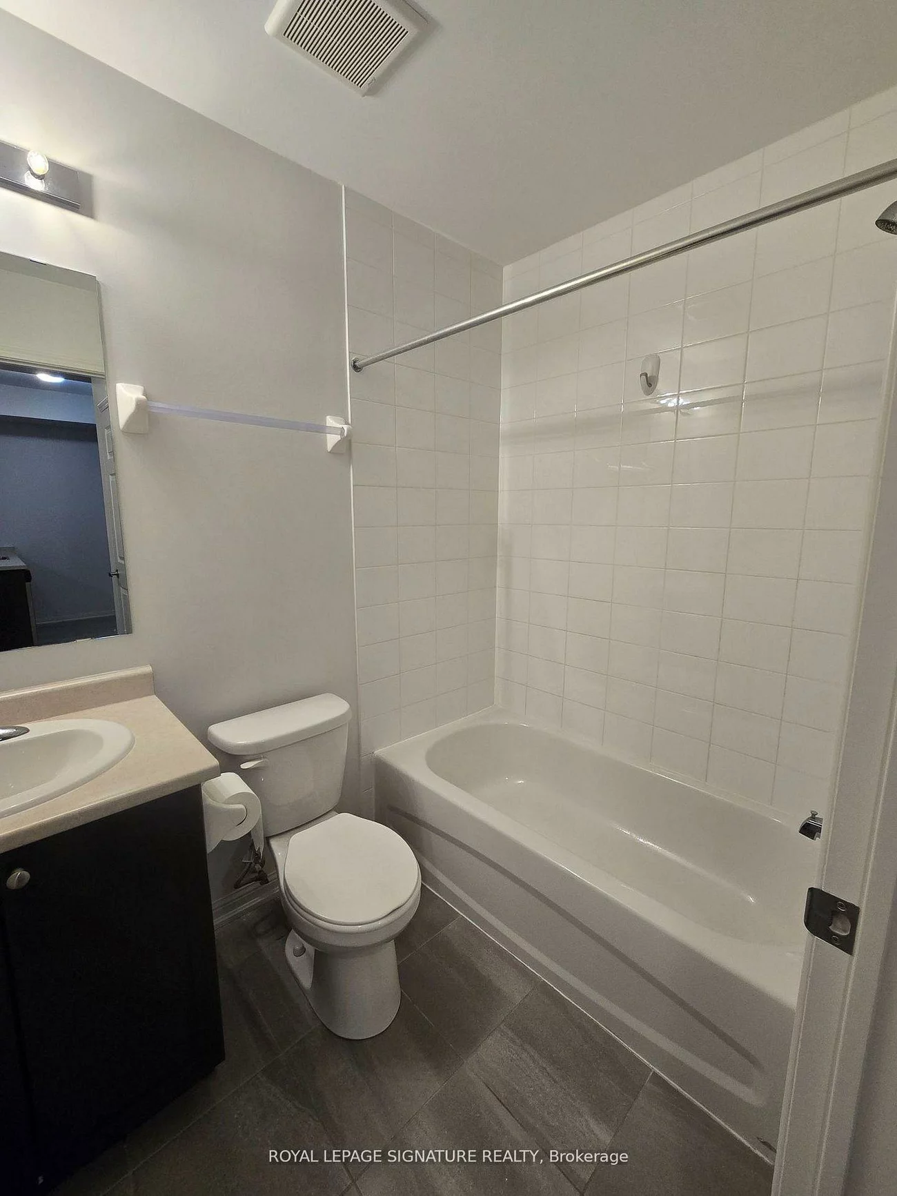 250, Sunny Meadow, Sandringham-Wellington, Brampton