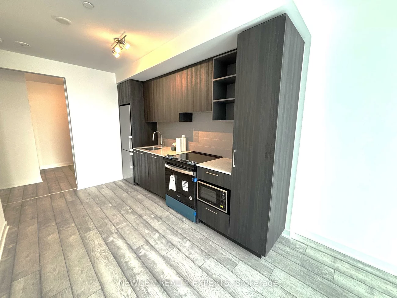 260, Malta, Fletcher's Creek South, Brampton