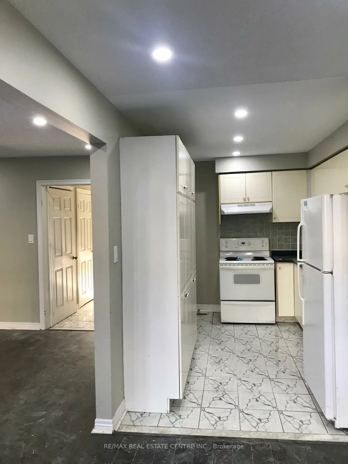 199, Baronwood, Brampton North, Brampton