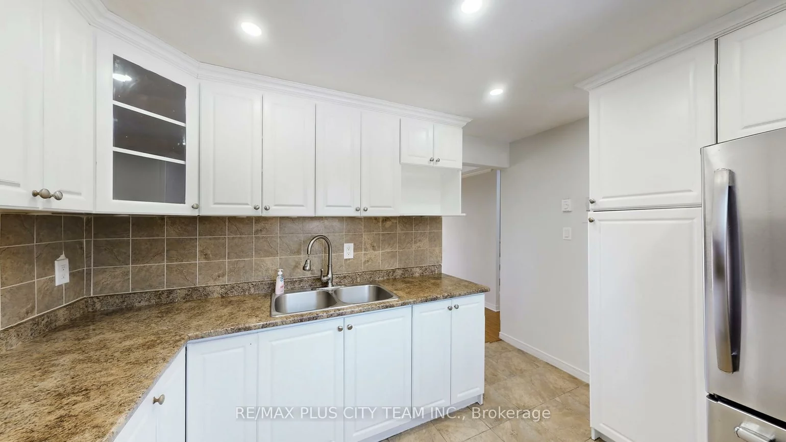 50, Darras, Southgate, Brampton
