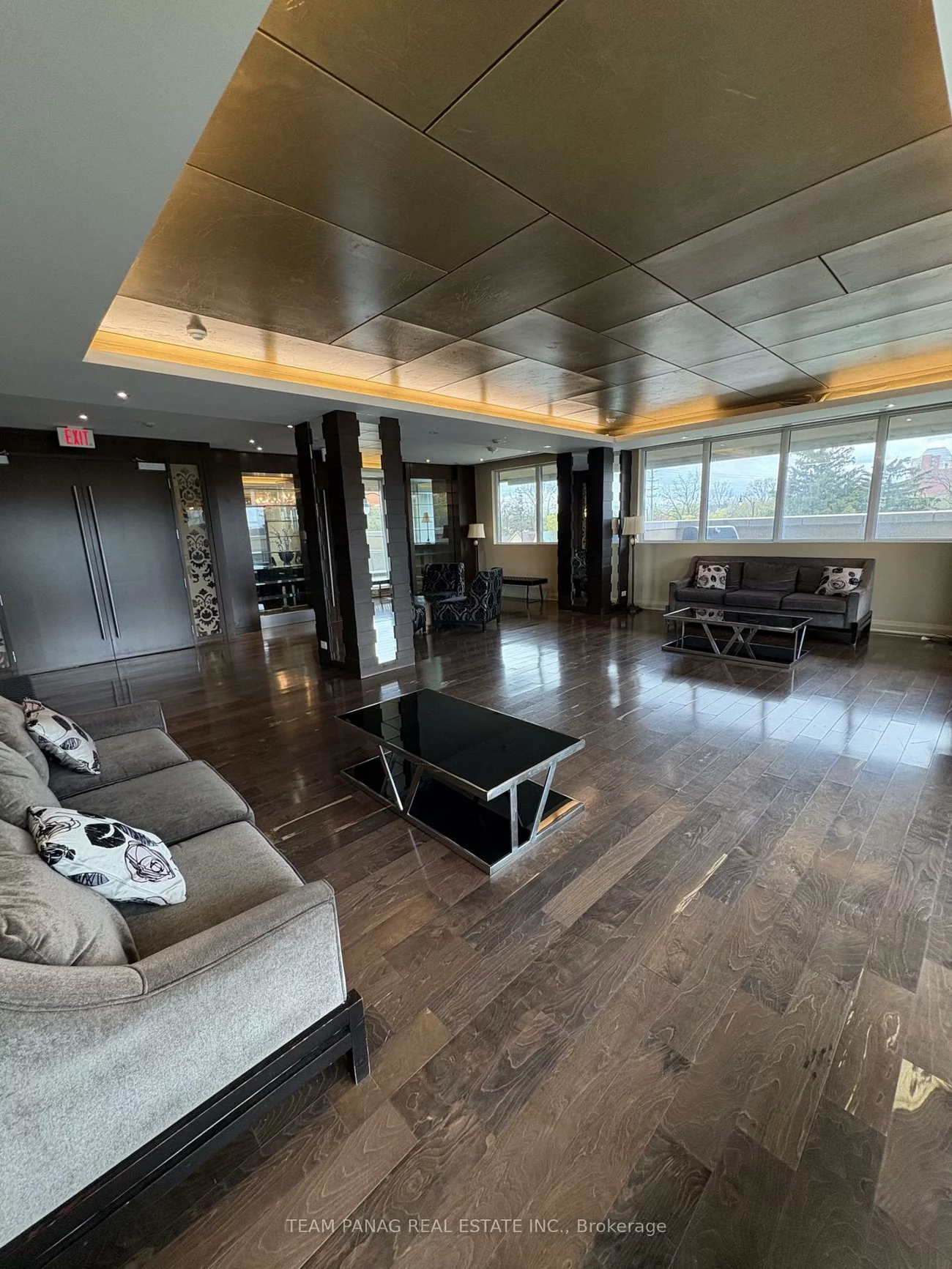 100, John, Downtown Brampton, Brampton