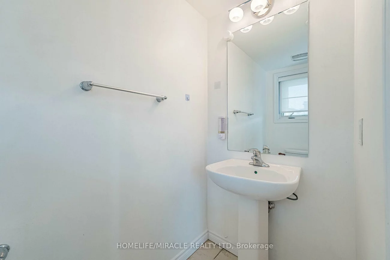 200, Veterans, Northwest Brampton, Brampton