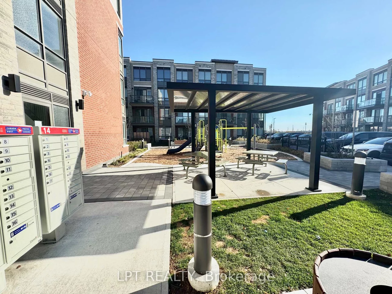 85, Attmar, Bram East, Brampton